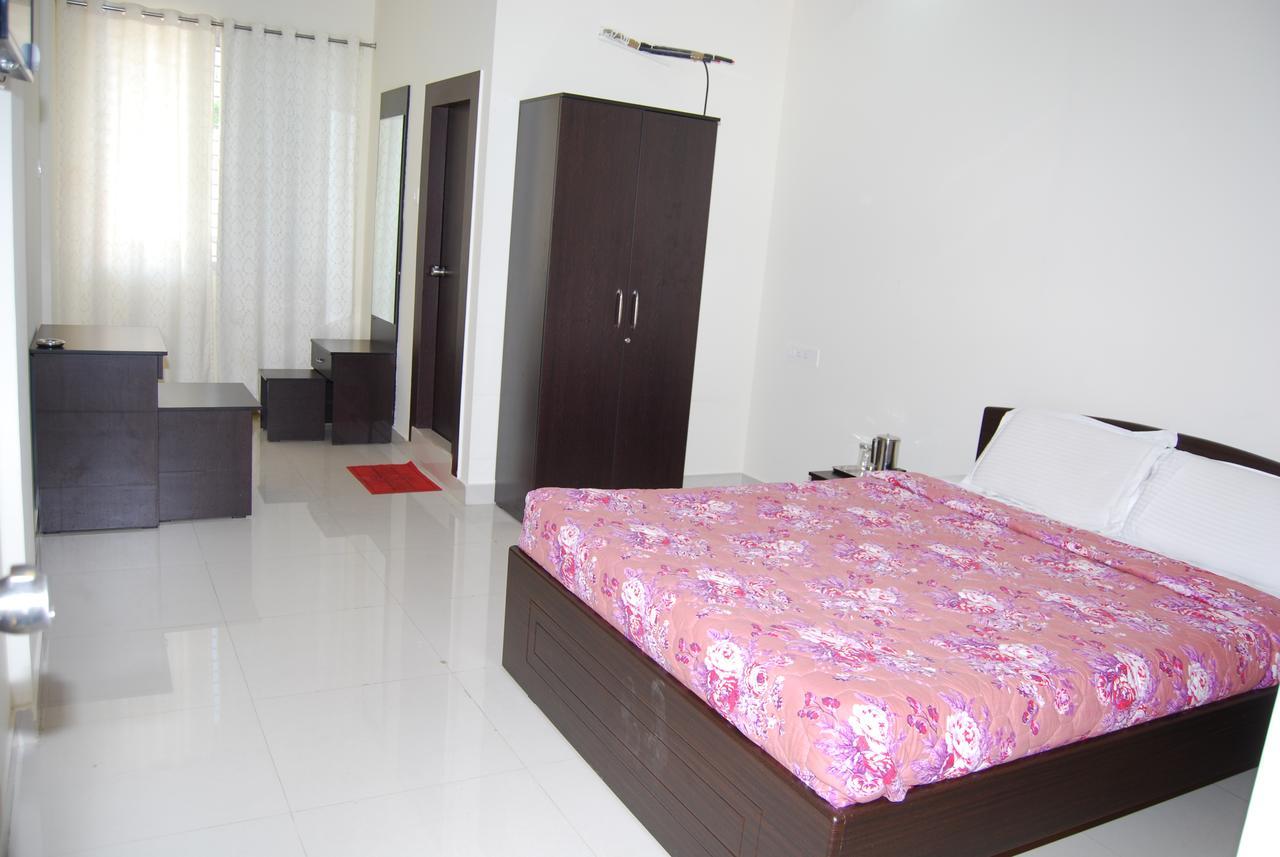 Pratham Residency Hotel Mysore Exterior foto