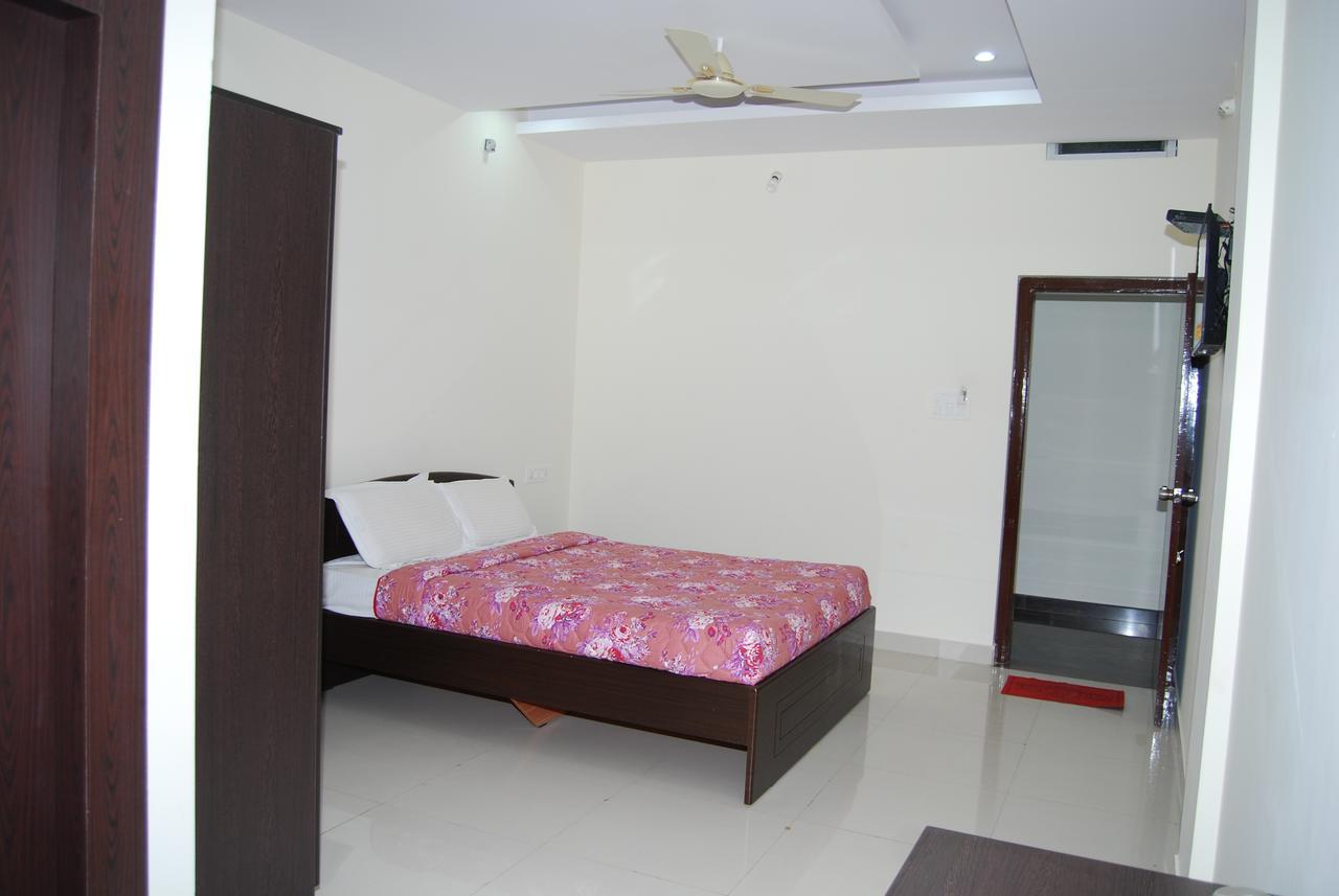 Pratham Residency Hotel Mysore Exterior foto