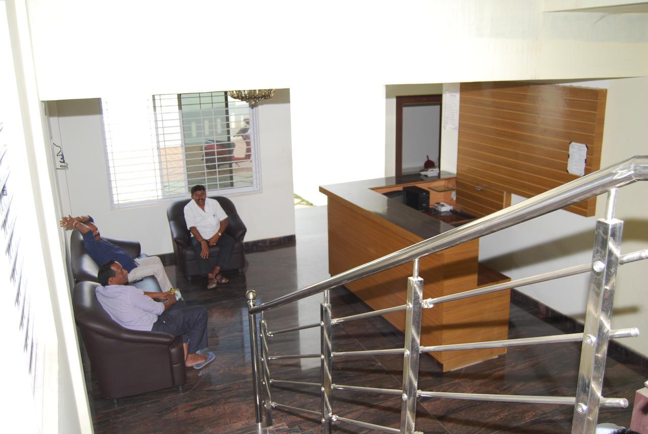 Pratham Residency Hotel Mysore Exterior foto